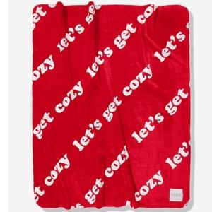 Pink vs sherpa Blanket